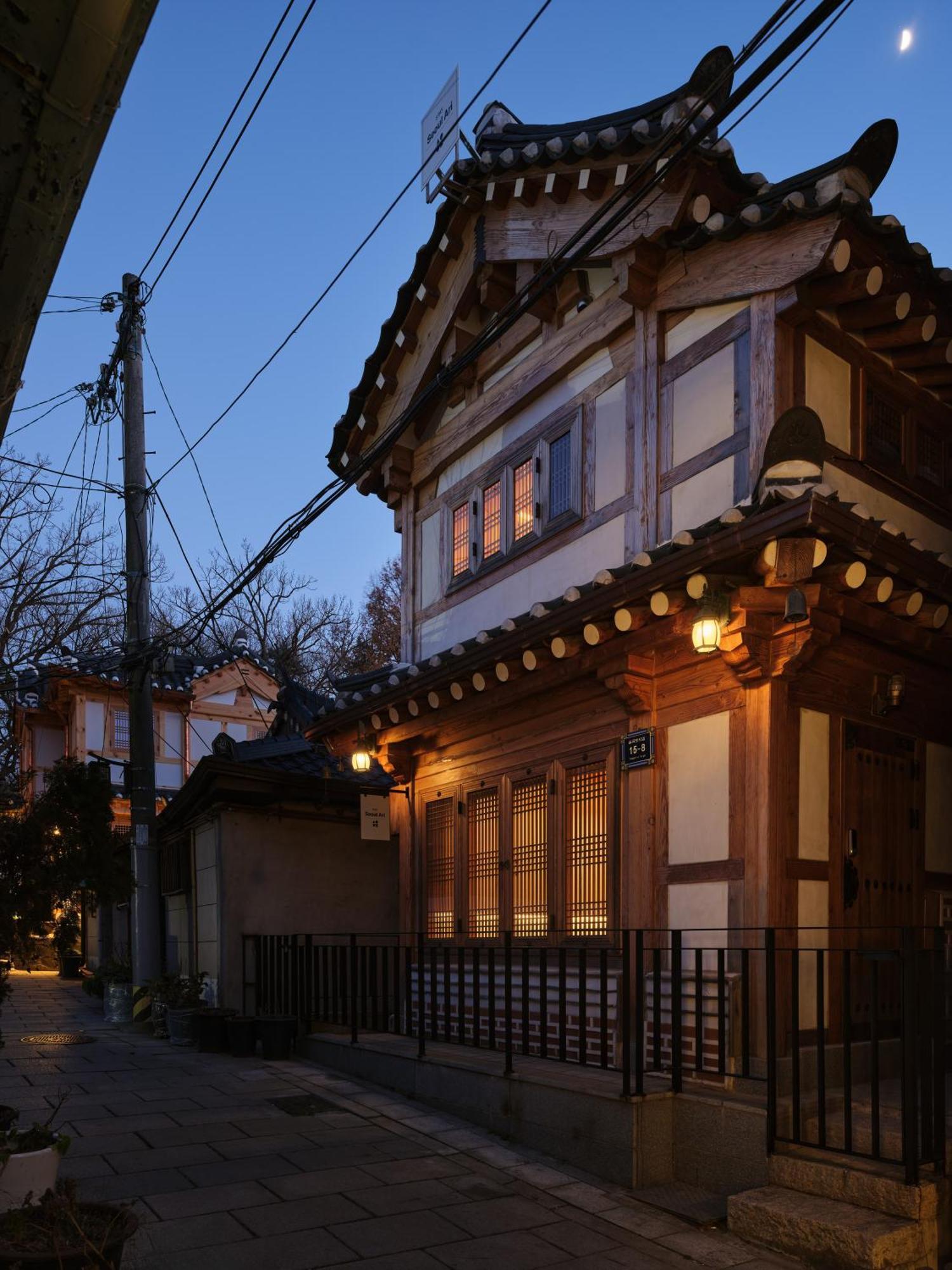 The Korean Traditional Hanok In Downtown Seoul For Convenient Public Transportation - Seoul Ari Ngoại thất bức ảnh