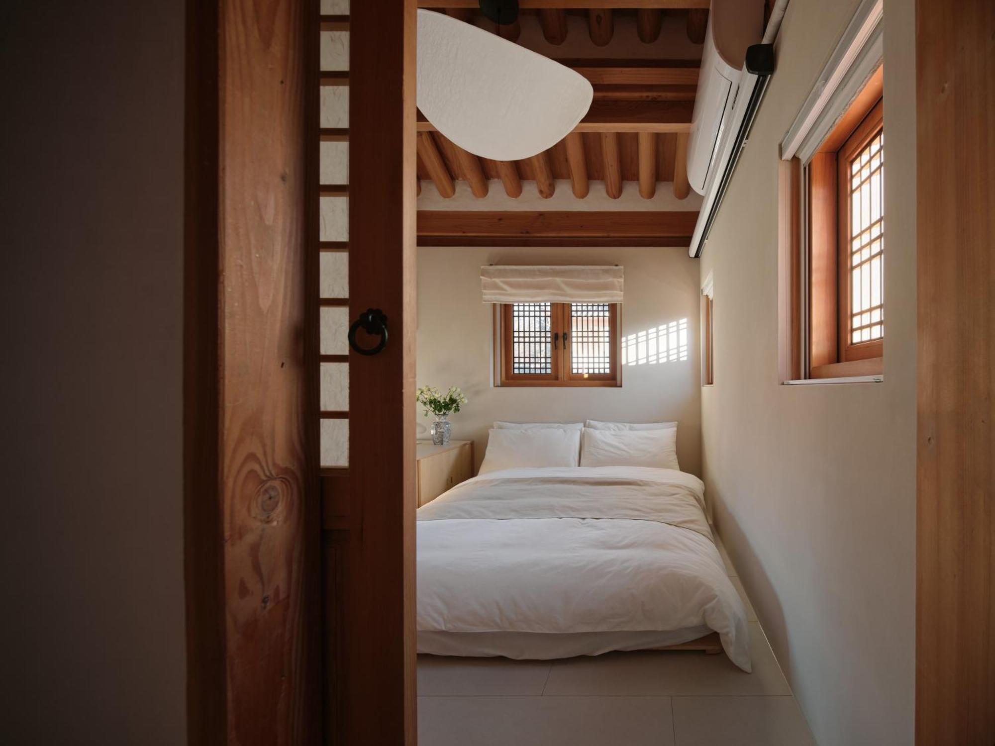 The Korean Traditional Hanok In Downtown Seoul For Convenient Public Transportation - Seoul Ari Ngoại thất bức ảnh
