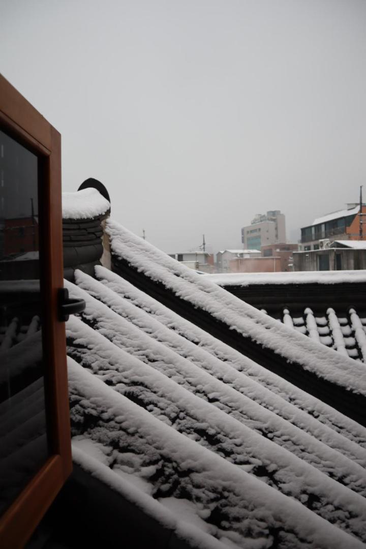 The Korean Traditional Hanok In Downtown Seoul For Convenient Public Transportation - Seoul Ari Ngoại thất bức ảnh